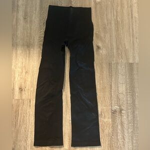 Black flare leggings! Size small!
